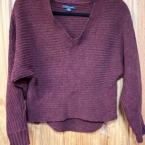 American Eagle Outfitters Burgundy V-Neck Sweater